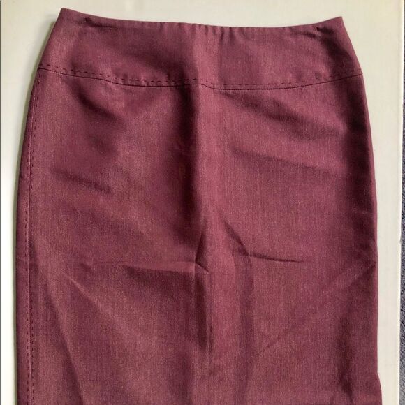 🆕 [BCBG MaxAzria] Wine Lined Straight Cotton Skirt Sz: 0 - Picture 2 of 5